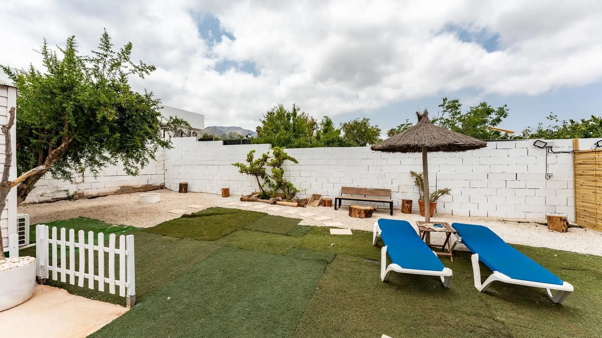 Villa Aleo Solo Familias Alhaurin de la Torre 0*,